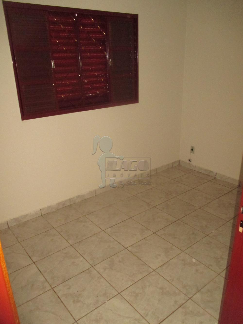 Alugar Casa / Padrão em Ribeirão Preto R$ 900,00 - Foto 8