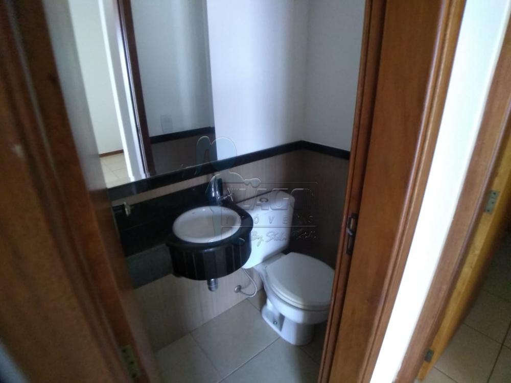 Alugar Apartamento / Padrão em Ribeirão Preto R$ 1.800,00 - Foto 15