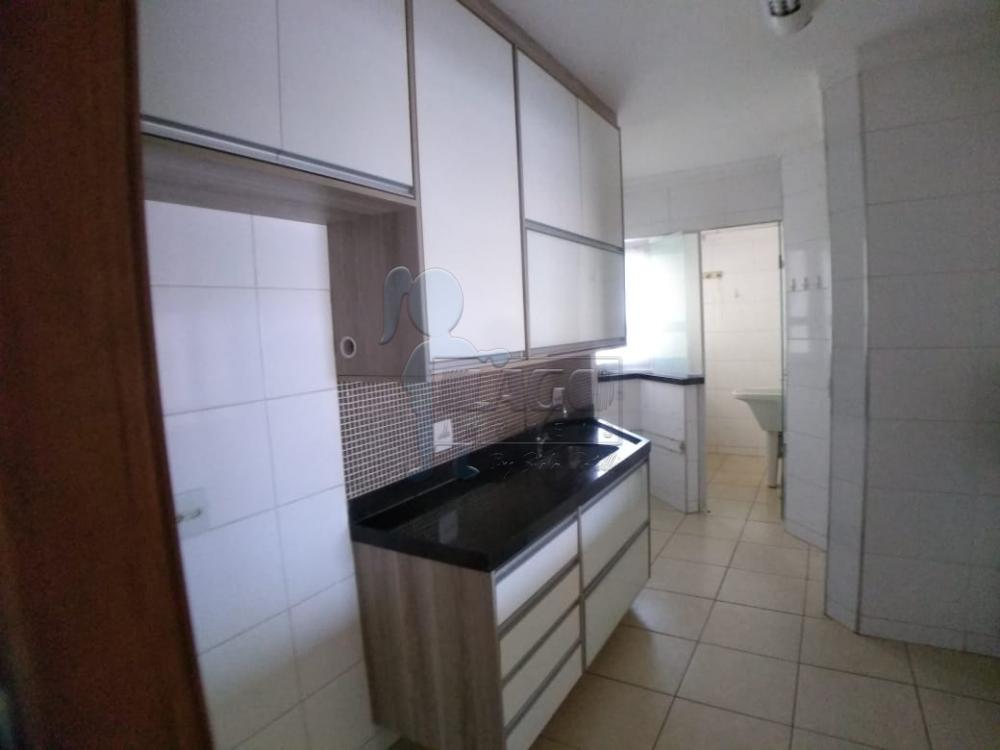 Alugar Apartamento / Padrão em Ribeirão Preto R$ 1.800,00 - Foto 12