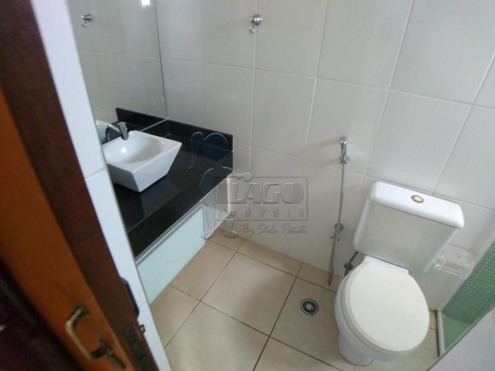 Alugar Apartamento / Padrão em Ribeirão Preto R$ 1.800,00 - Foto 19