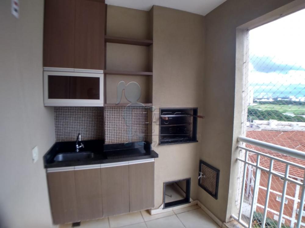 Alugar Apartamento / Padrão em Ribeirão Preto R$ 1.800,00 - Foto 3