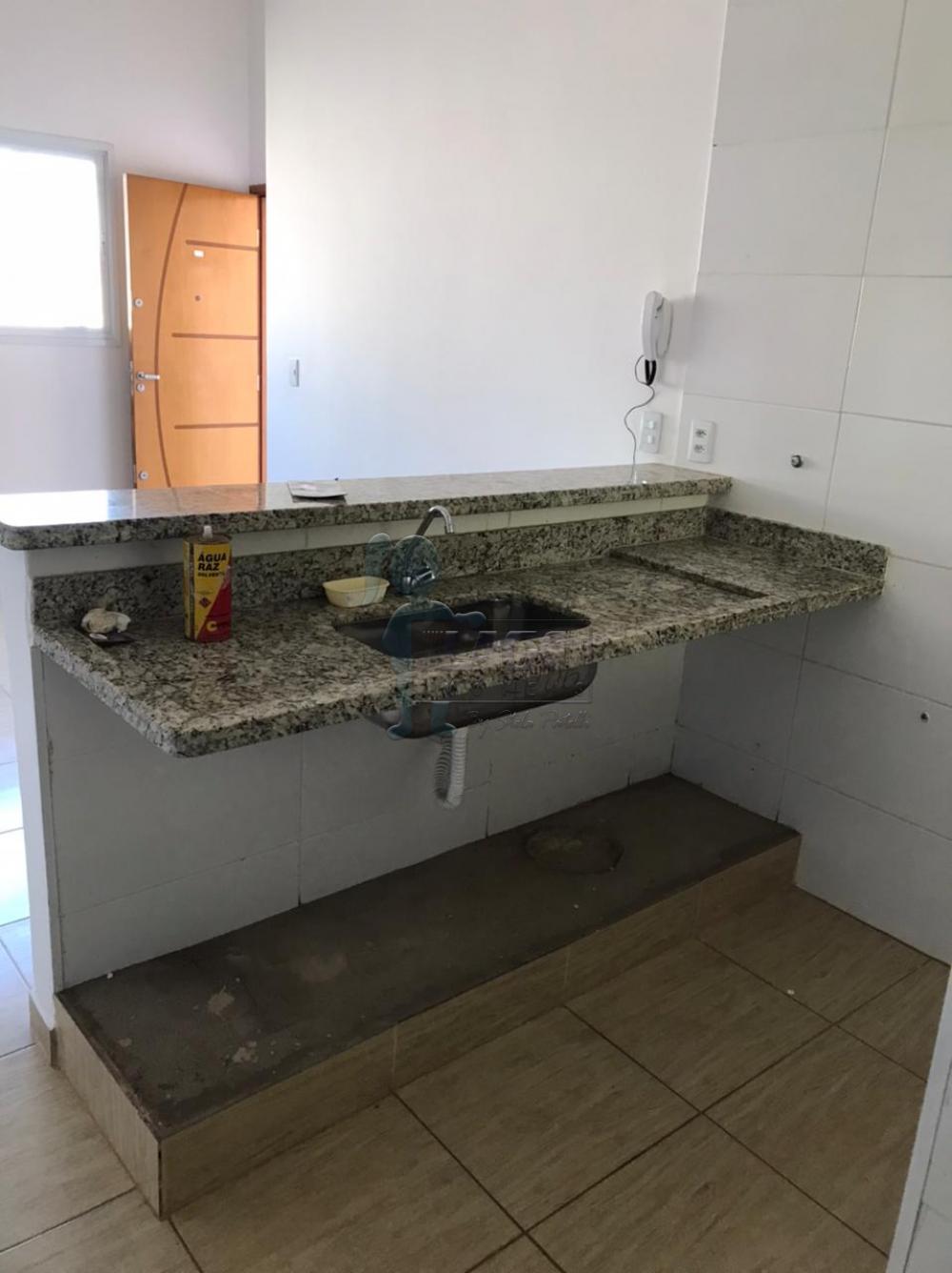 Alugar Apartamento / Padrão em Ribeirão Preto R$ 1.600,00 - Foto 5