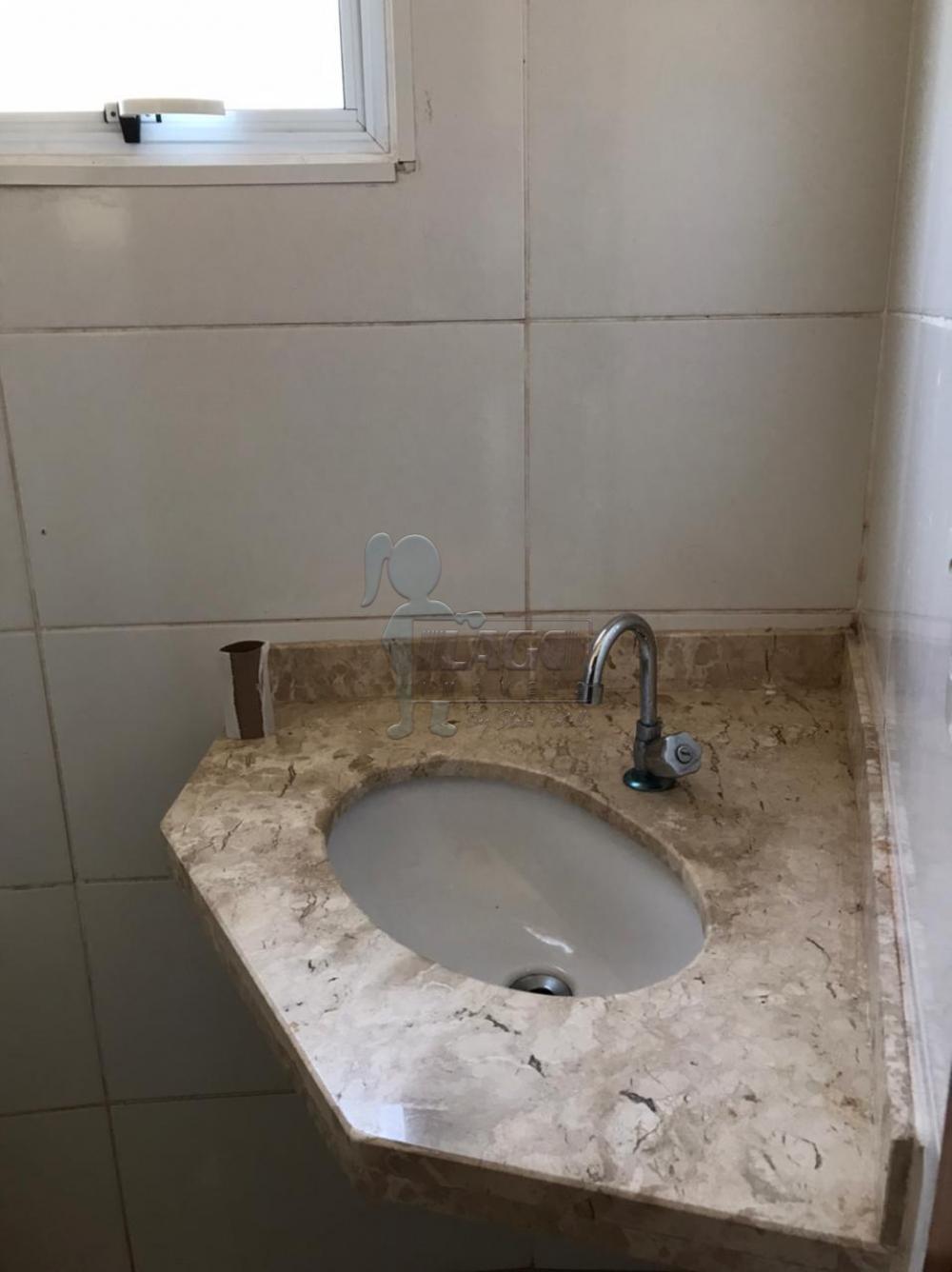 Alugar Apartamentos / Padrão em Ribeirão Preto R$ 1.600,00 - Foto 17