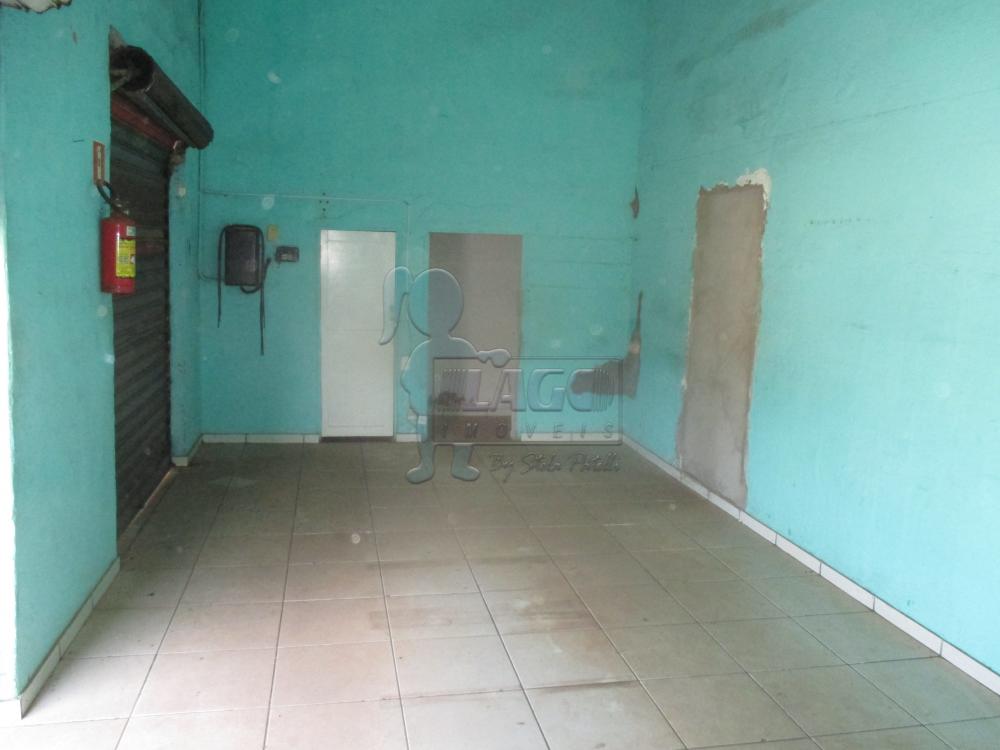 Alugar Casa / Padrão em Ribeirão Preto R$ 1.500,00 - Foto 2