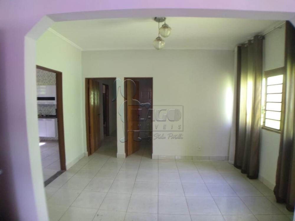 Alugar Casa / Padrão em Ribeirão Preto R$ 2.000,00 - Foto 12