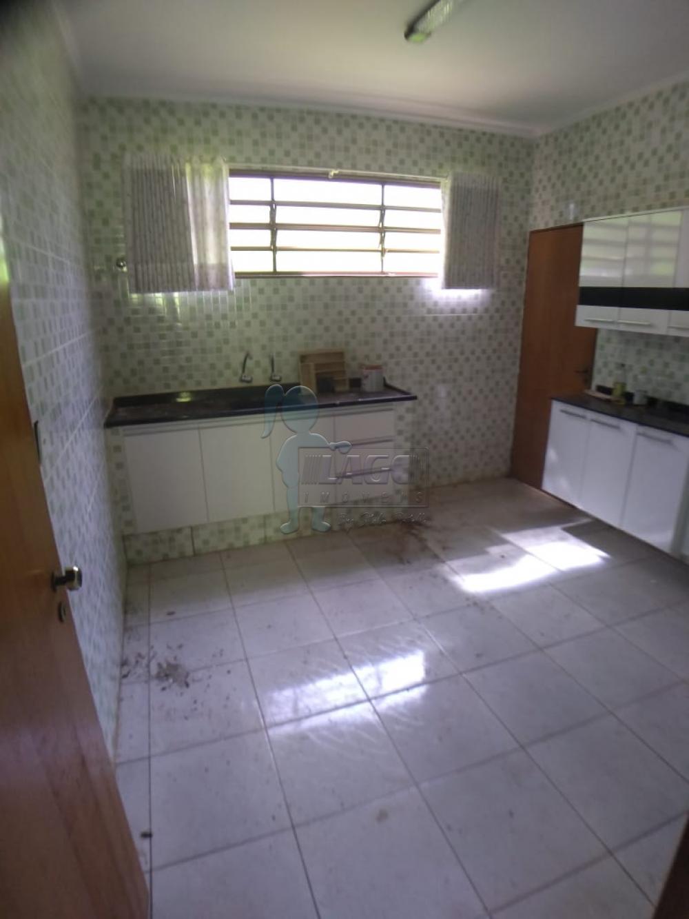 Alugar Casa / Padrão em Ribeirão Preto R$ 2.000,00 - Foto 18