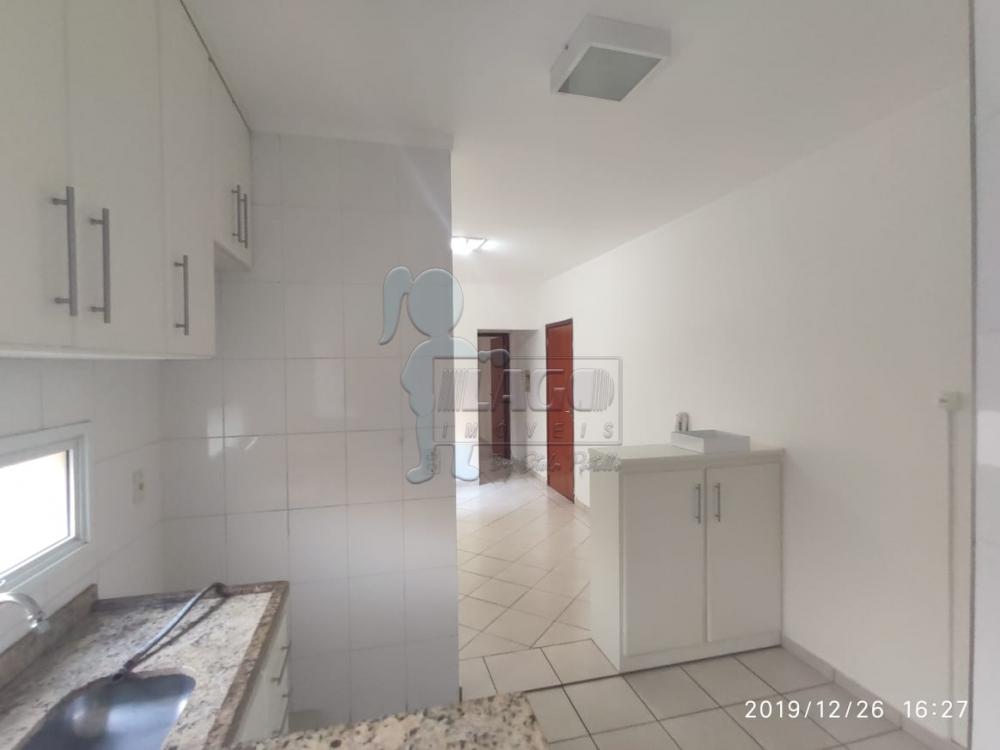 Alugar Apartamento / Padrão em Ribeirão Preto R$ 1.300,00 - Foto 8