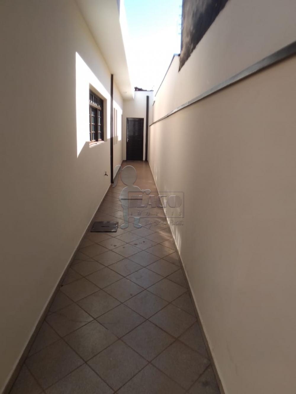 Alugar Casa / Padrão em Ribeirão Preto R$ 2.000,00 - Foto 5