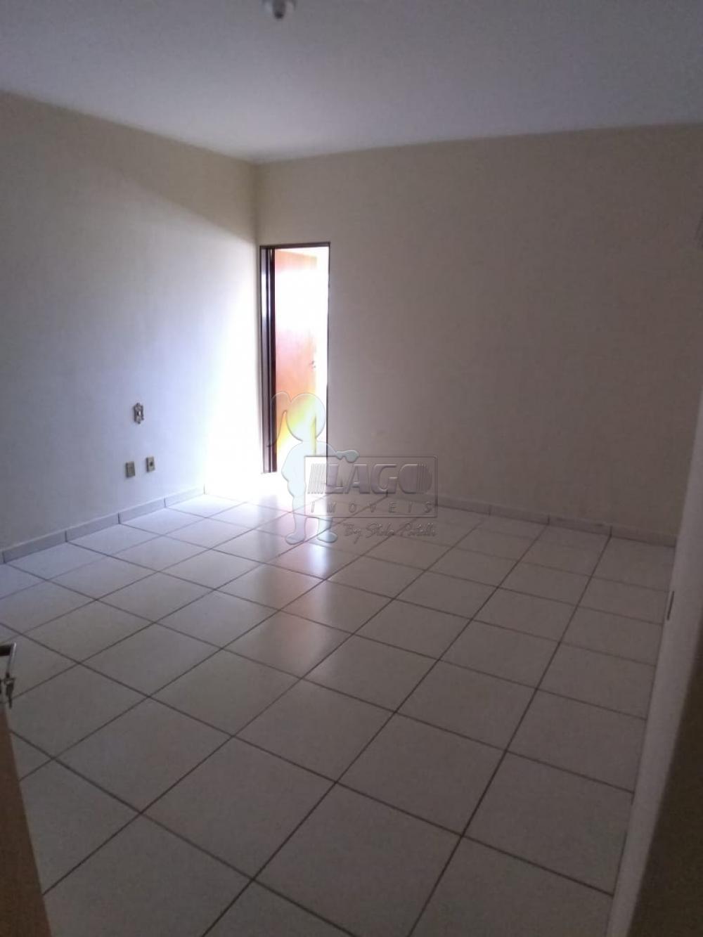 Alugar Casa / Padrão em Ribeirão Preto R$ 2.000,00 - Foto 16