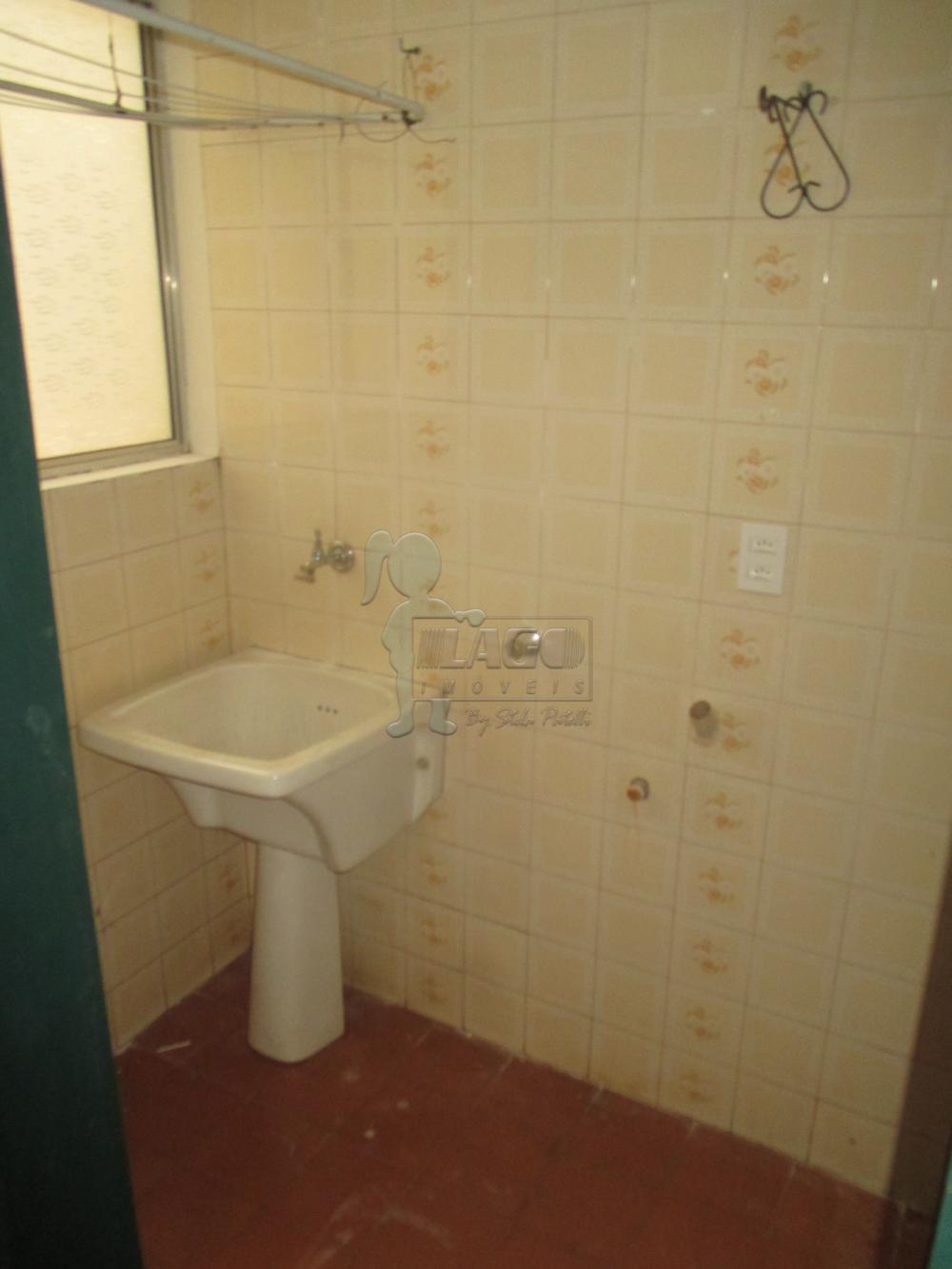 Alugar Apartamento / Padrão em Ribeirão Preto R$ 1.000,00 - Foto 4