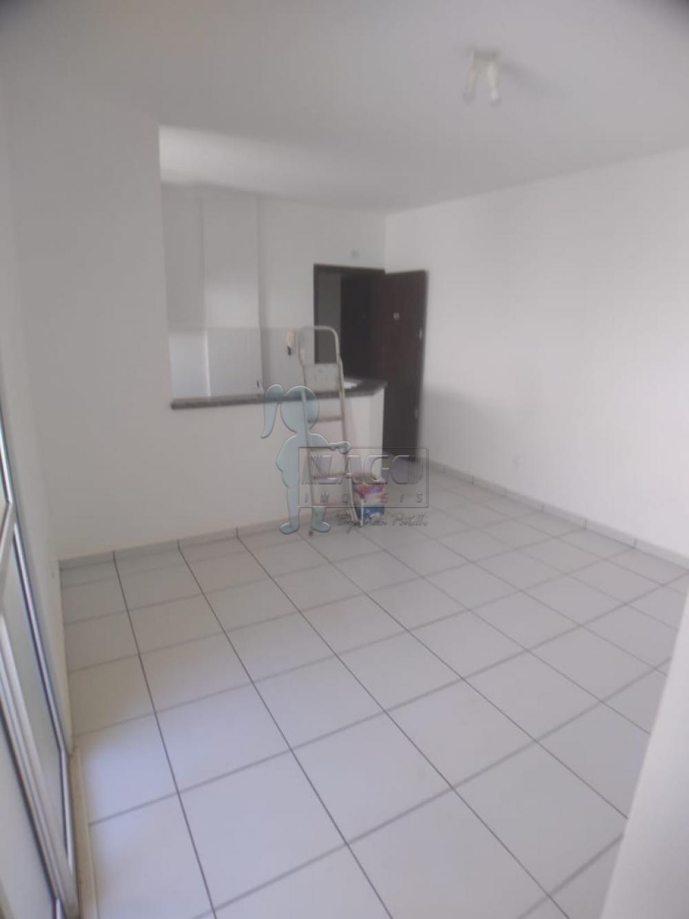 Alugar Apartamento / Padrão em Ribeirão Preto R$ 650,00 - Foto 1