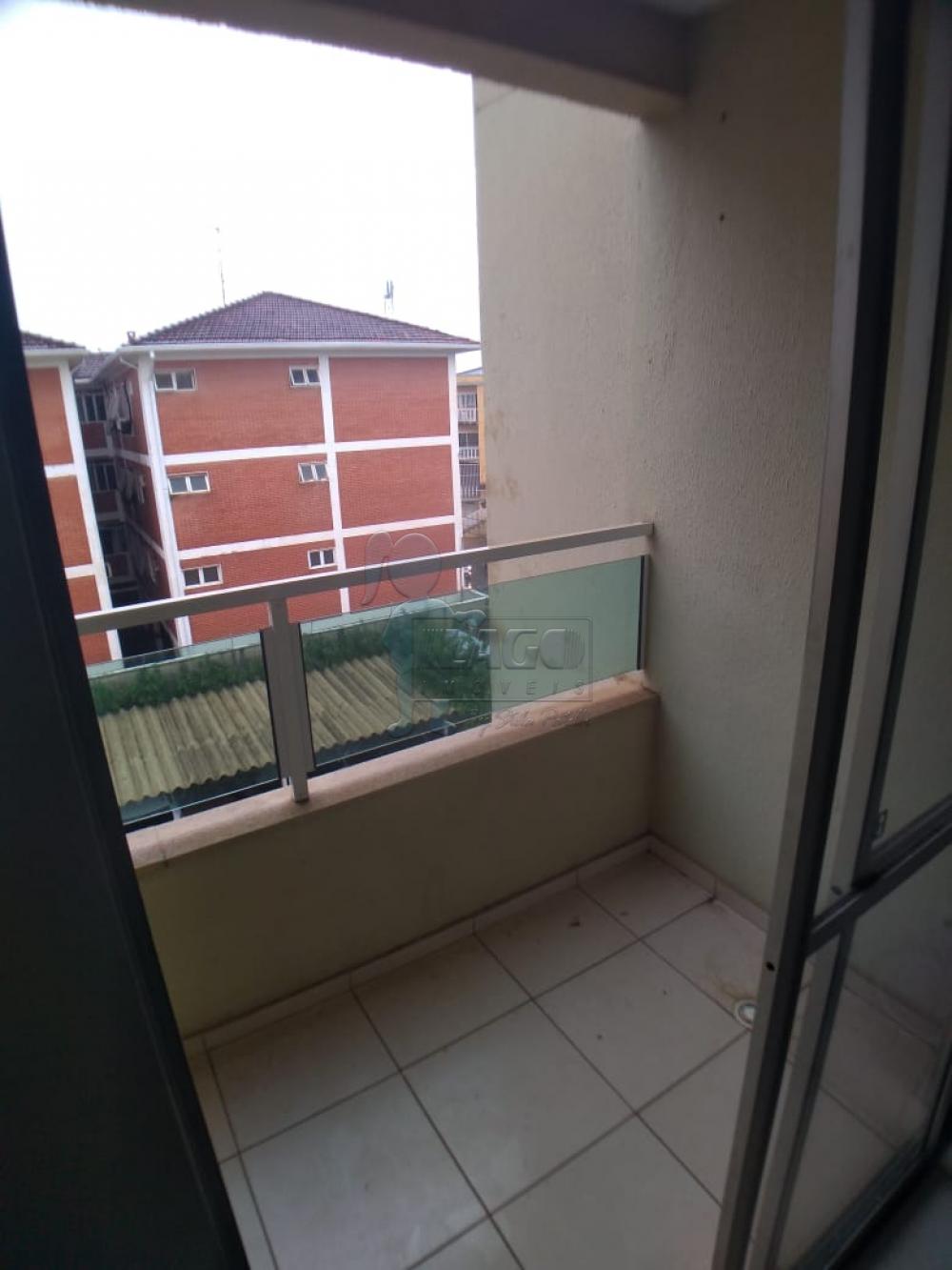 Alugar Apartamentos / Padrão em Ribeirão Preto R$ 500,00 - Foto 2