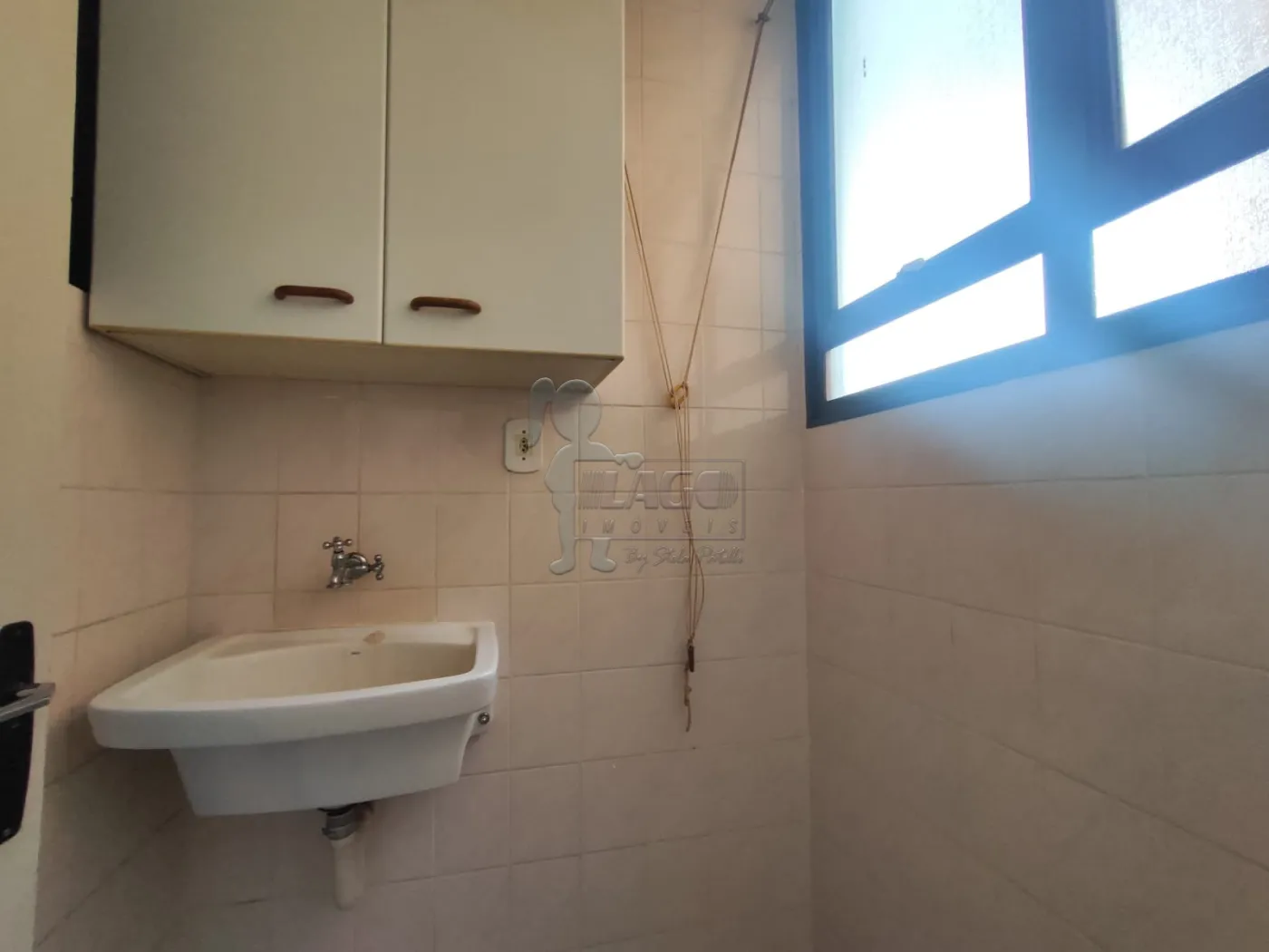 Alugar Apartamento / Padrão em Ribeirão Preto R$ 750,00 - Foto 8