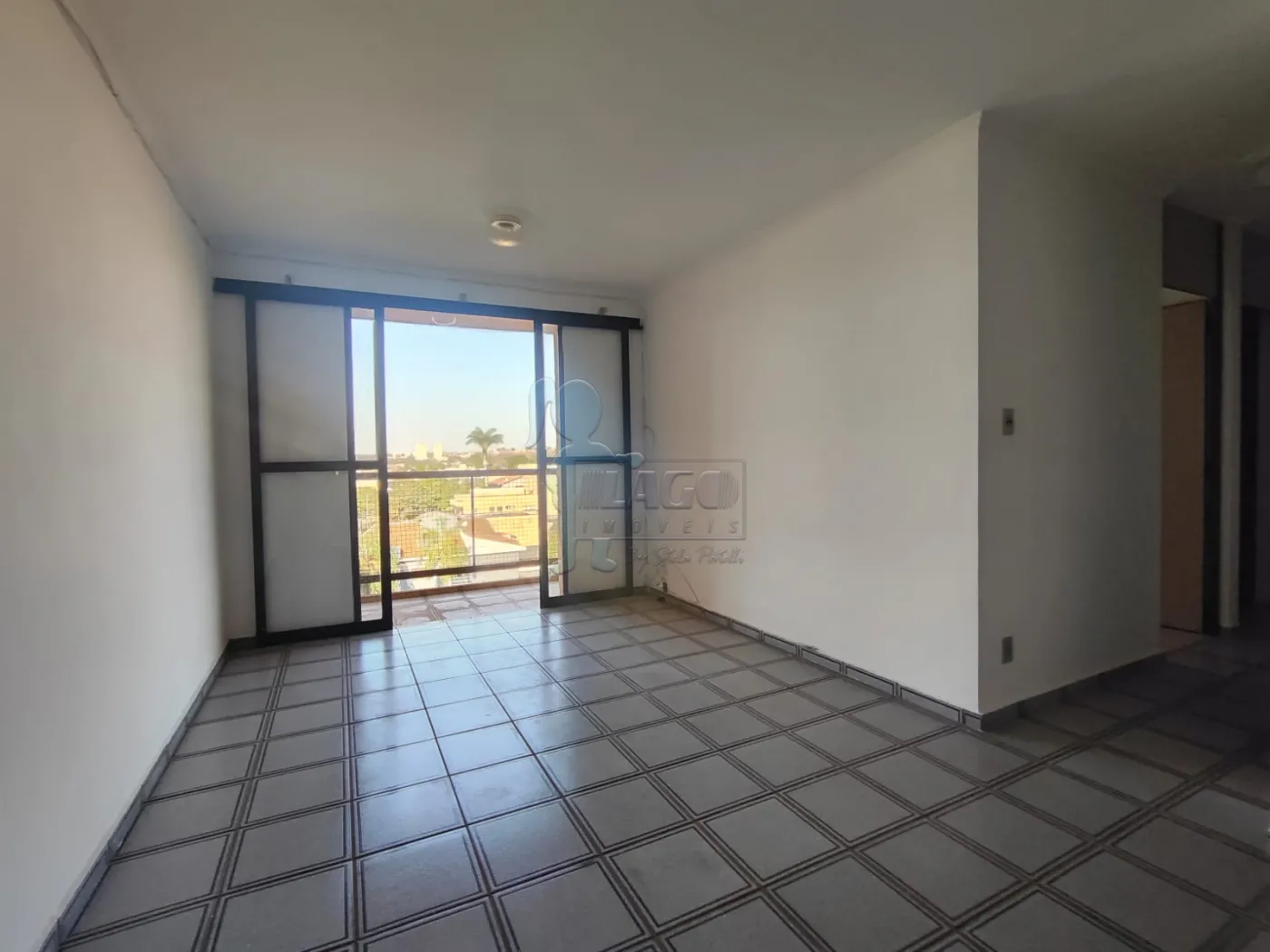 Alugar Apartamento / Padrão em Ribeirão Preto R$ 750,00 - Foto 1