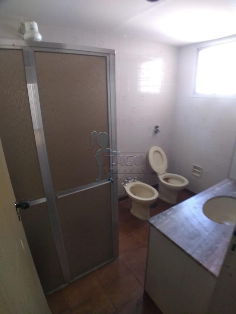 Alugar Apartamento / Padrão em Ribeirão Preto R$ 1.100,00 - Foto 13