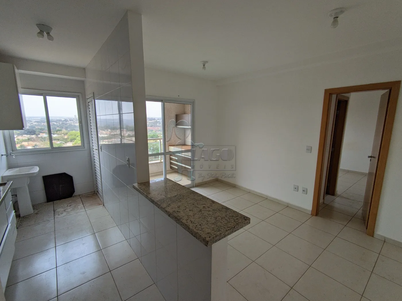 Alugar Apartamento / Padrão em Ribeirão Preto R$ 1.300,00 - Foto 1