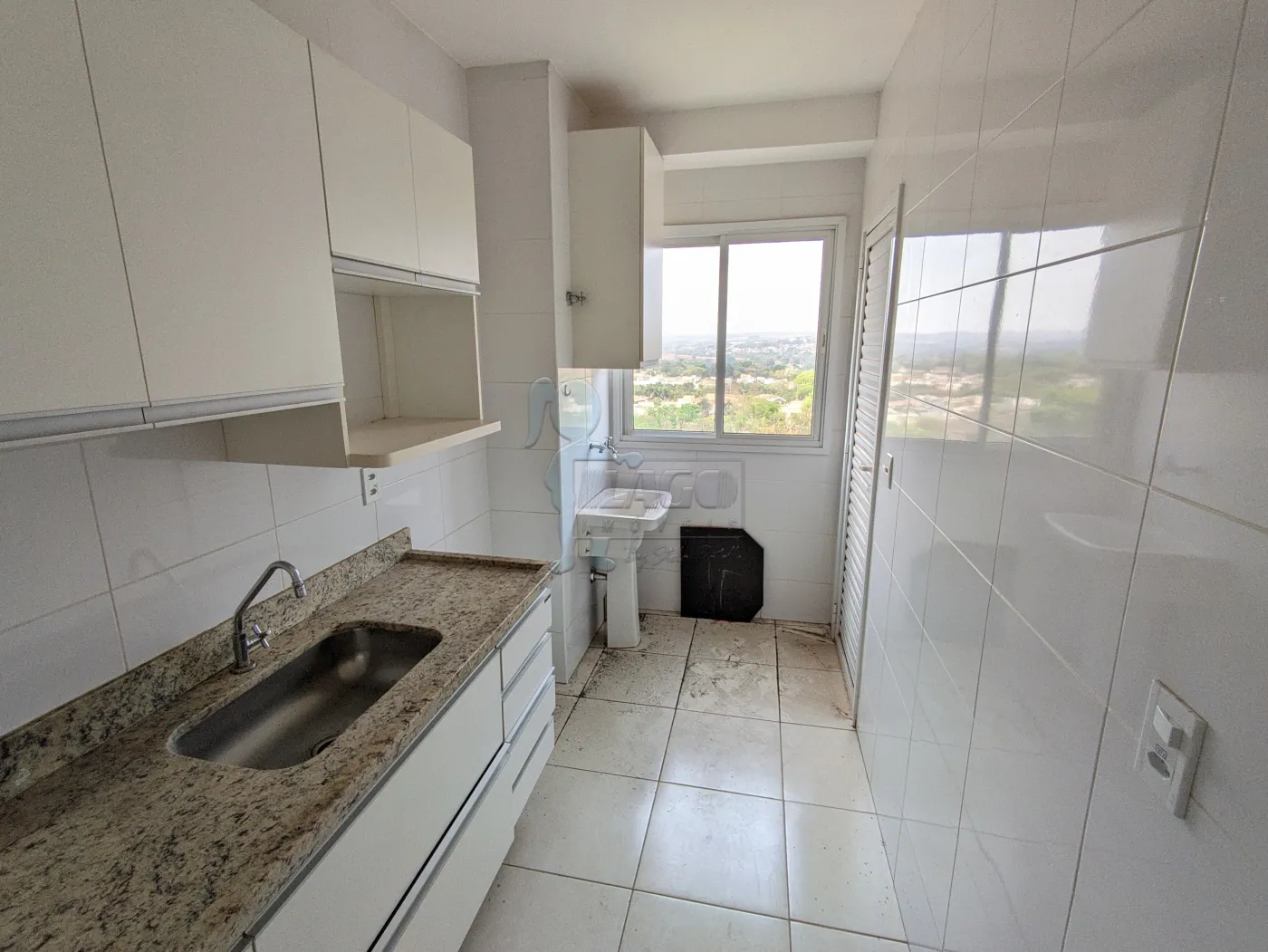 Alugar Apartamento / Padrão em Ribeirão Preto R$ 1.300,00 - Foto 4