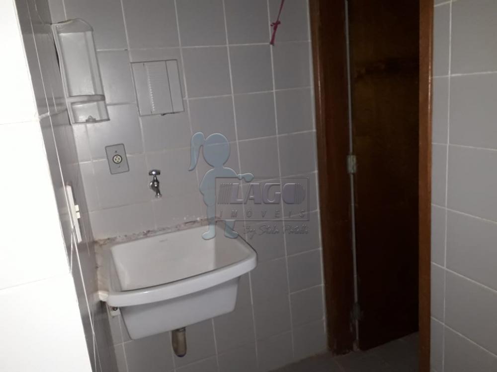 Alugar Apartamento / Padrão em Ribeirão Preto R$ 700,00 - Foto 9