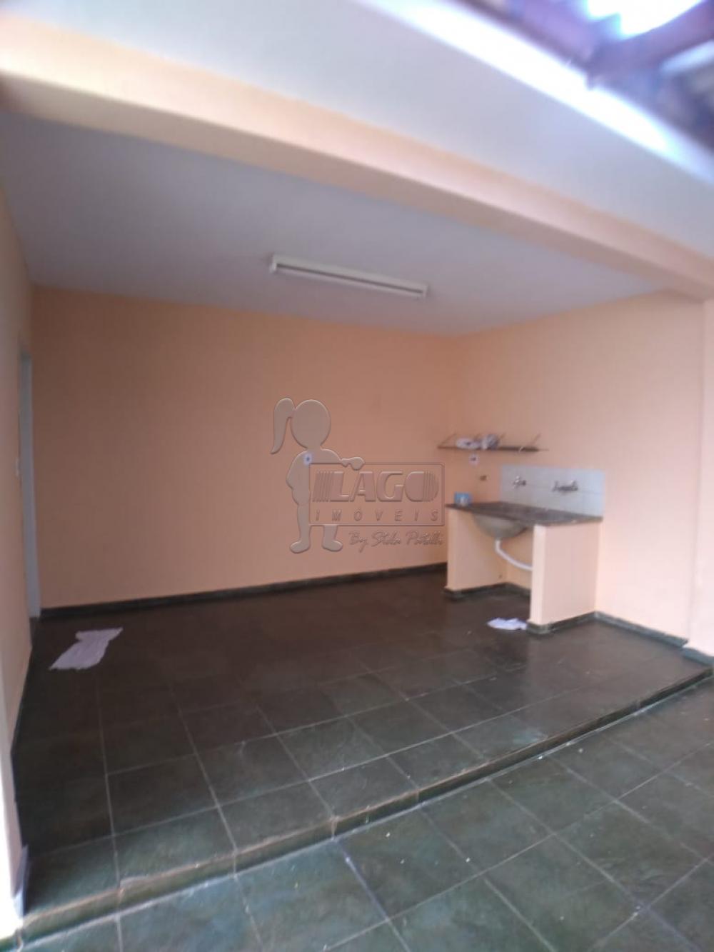 Alugar Casa / Padrão em Ribeirão Preto R$ 1.200,00 - Foto 13