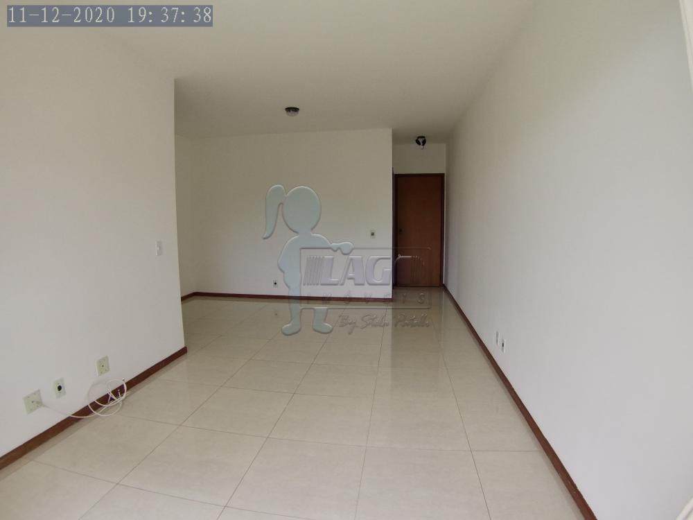 Alugar Apartamento / Padrão em Ribeirão Preto R$ 1.800,00 - Foto 4