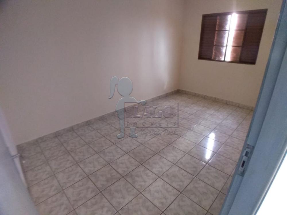 Alugar Casa / Padrão em Ribeirão Preto R$ 1.200,00 - Foto 5