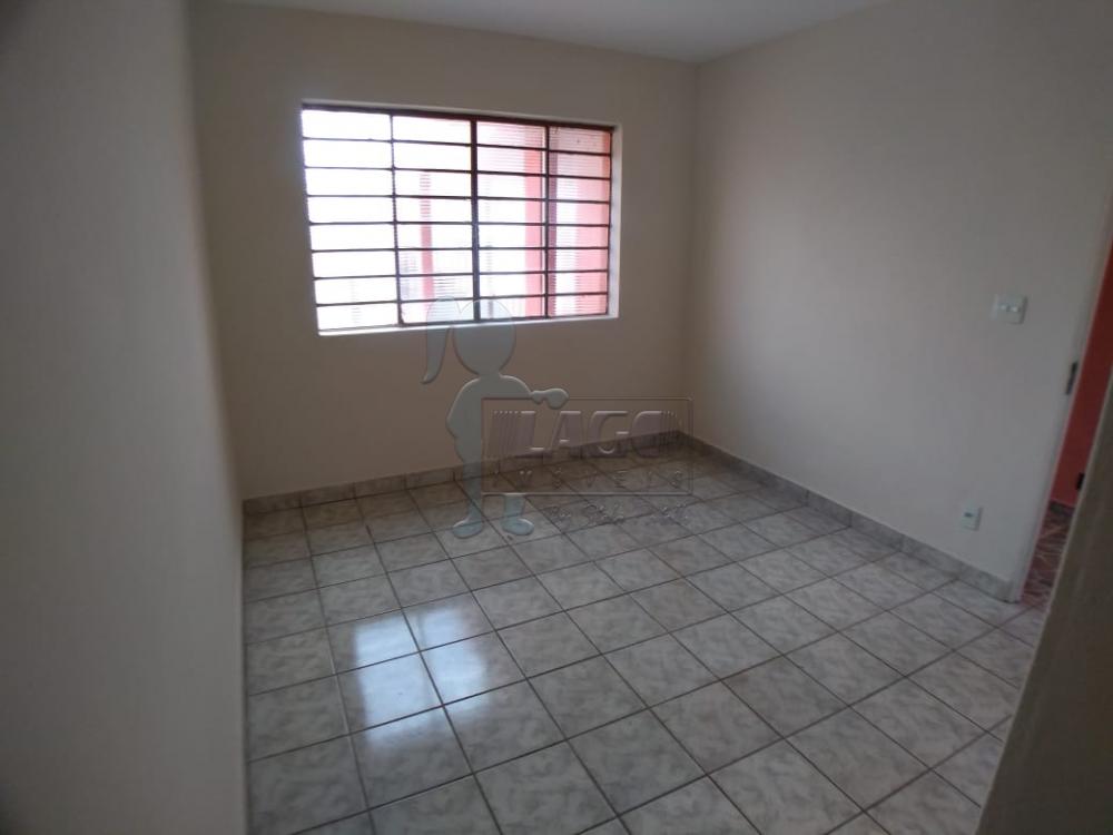 Alugar Casa / Padrão em Ribeirão Preto R$ 1.200,00 - Foto 1