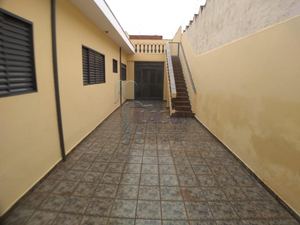 Alugar Casa / Padrão em Ribeirão Preto R$ 1.200,00 - Foto 3