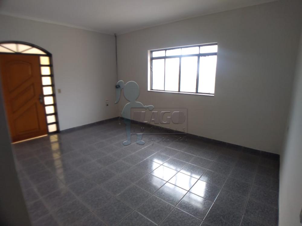 Alugar Casa / Padrão em Ribeirão Preto R$ 1.200,00 - Foto 2