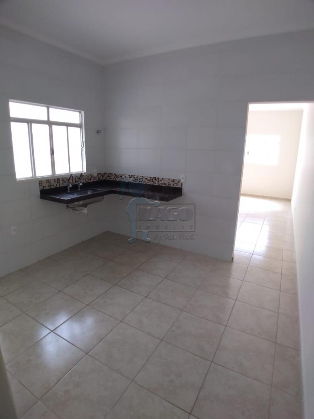 Alugar Casa / Padrão em Ribeirão Preto R$ 900,00 - Foto 7