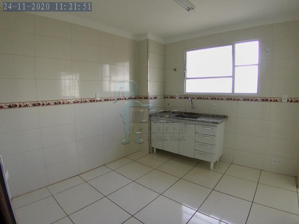 Alugar Apartamento / Padrão em Ribeirão Preto R$ 1.200,00 - Foto 4