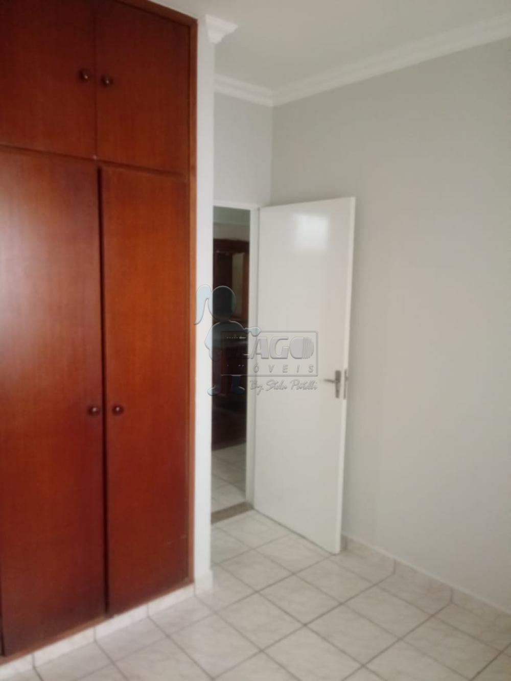 Alugar Casa / Padrão em Ribeirão Preto R$ 2.490,00 - Foto 9