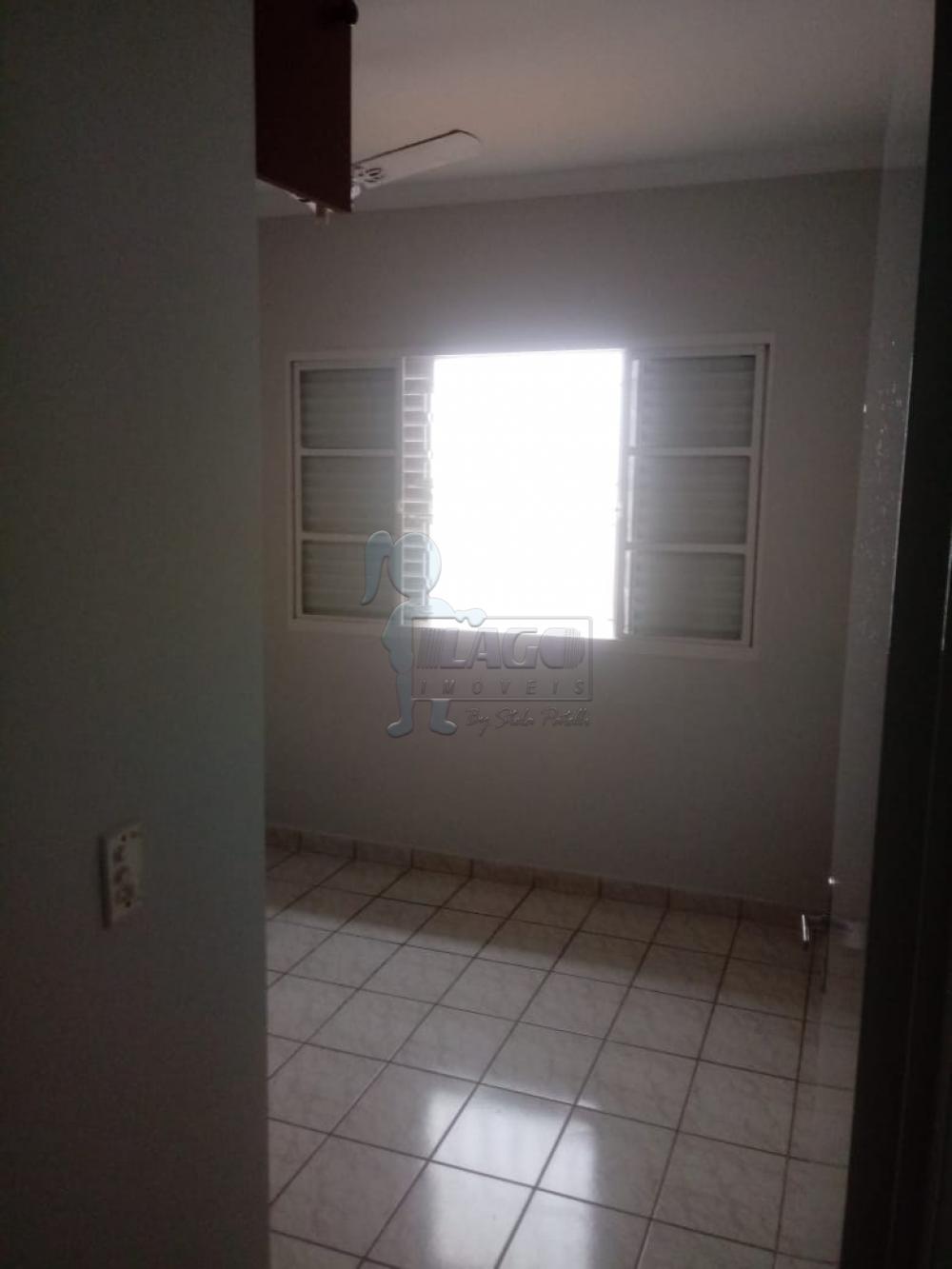 Alugar Casa / Padrão em Ribeirão Preto R$ 2.490,00 - Foto 12