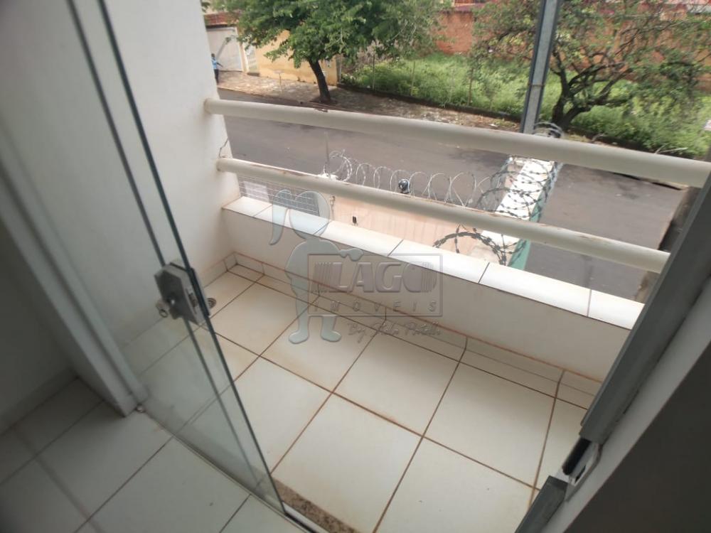 Alugar Apartamento / Padrão em Ribeirão Preto R$ 850,00 - Foto 2