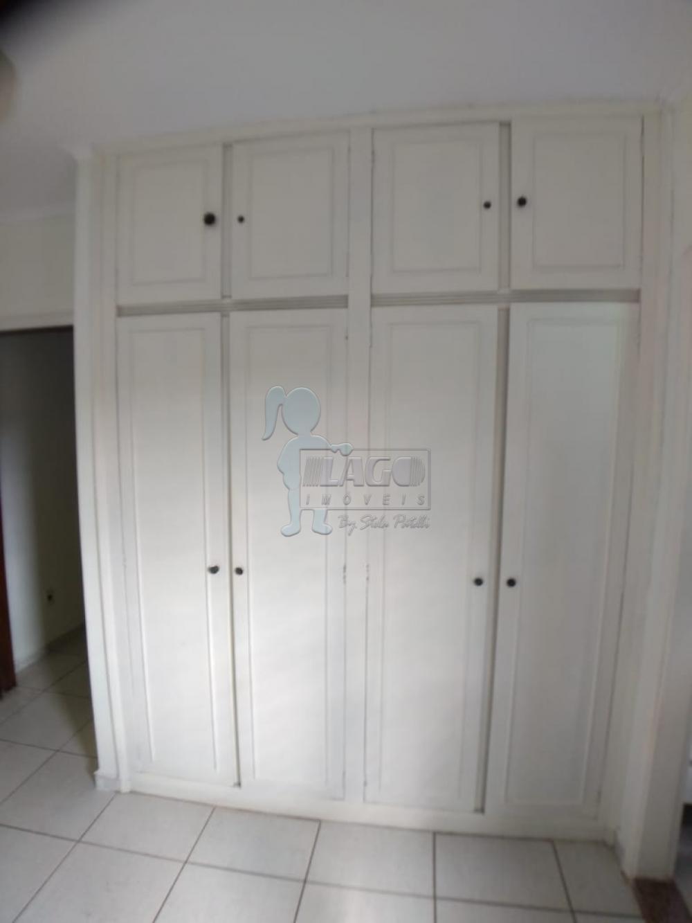 Alugar Casa / Padrão em Ribeirão Preto R$ 1.800,00 - Foto 11