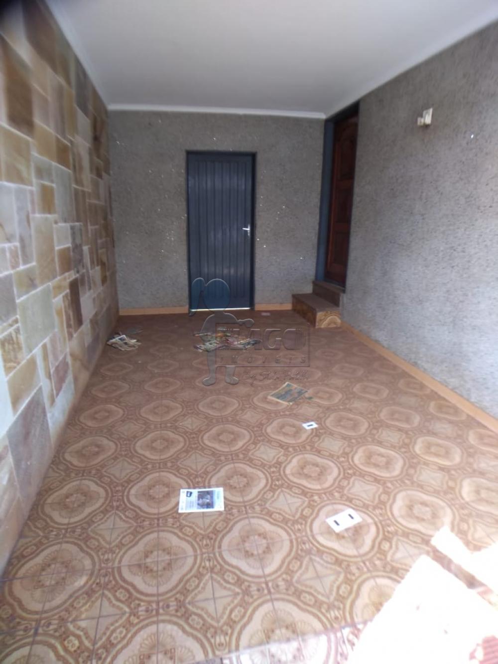 Alugar Casa / Padrão em Ribeirão Preto R$ 1.800,00 - Foto 1