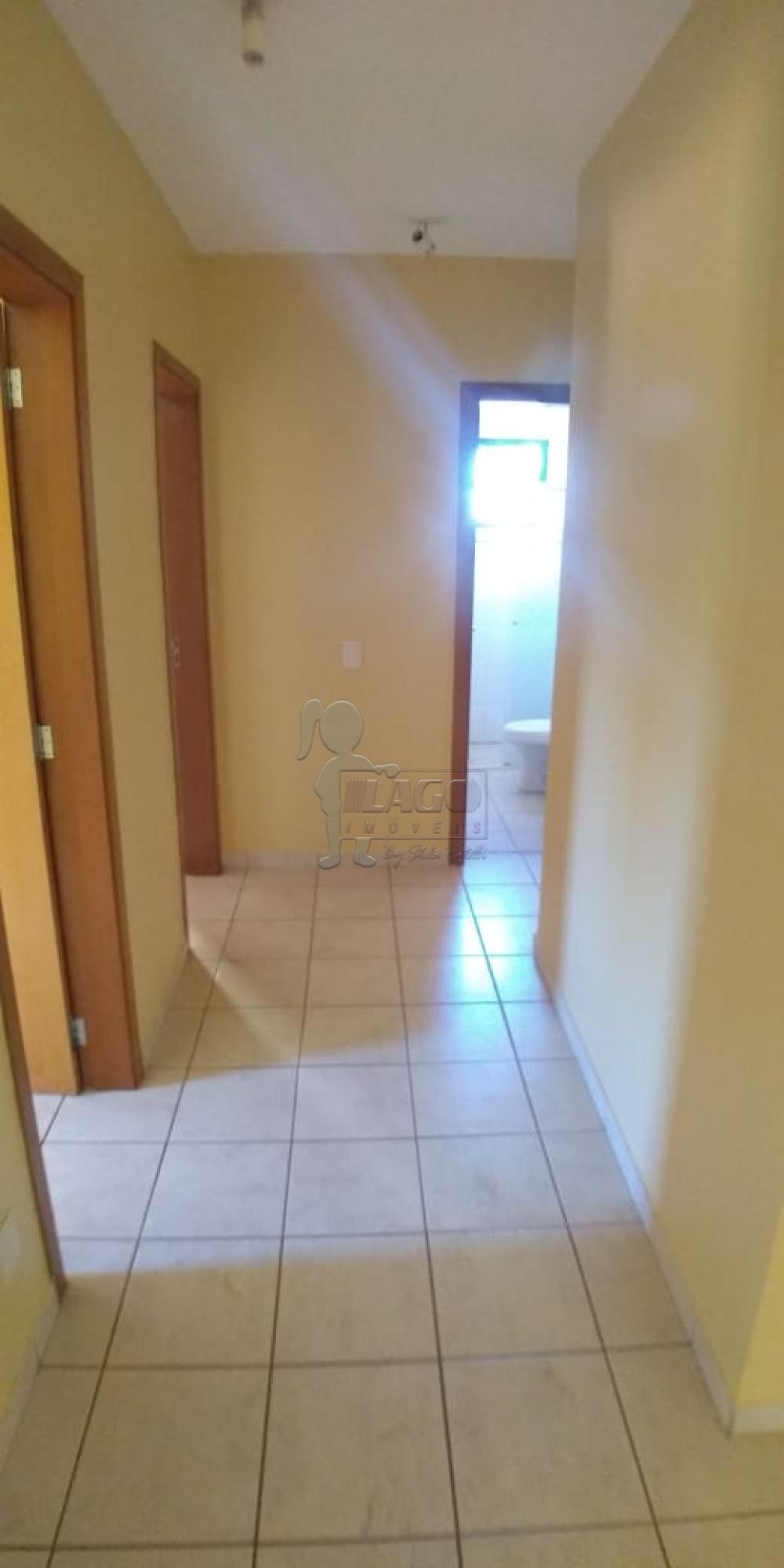 Alugar Apartamento / Padrão em Ribeirão Preto R$ 800,00 - Foto 5