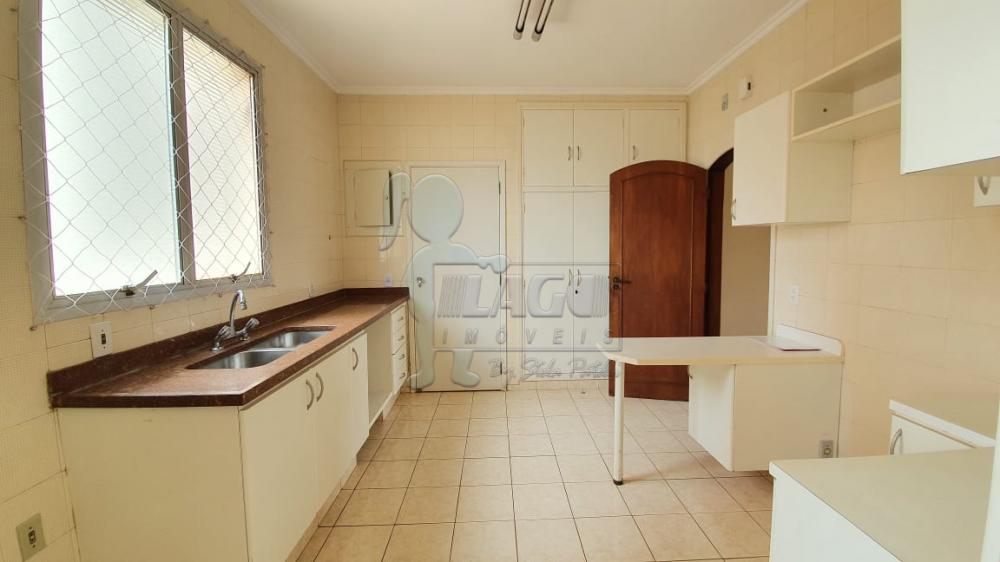 Alugar Apartamentos / Padrão em Ribeirão Preto R$ 1.650,00 - Foto 16
