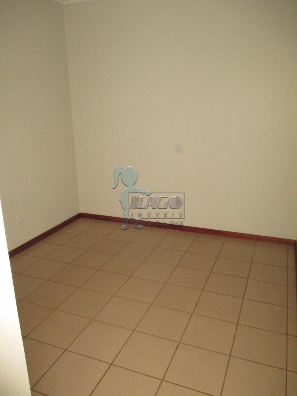 Alugar Apartamento / Padrão em Ribeirão Preto R$ 1.200,00 - Foto 4