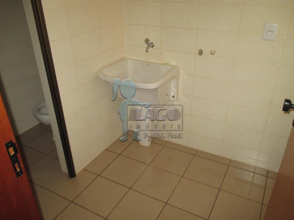 Alugar Apartamento / Padrão em Ribeirão Preto R$ 1.200,00 - Foto 13