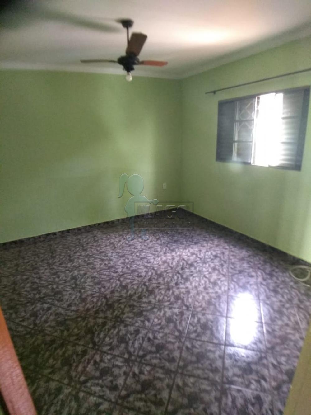 Alugar Casa / Padrão em Ribeirão Preto R$ 1.400,00 - Foto 13