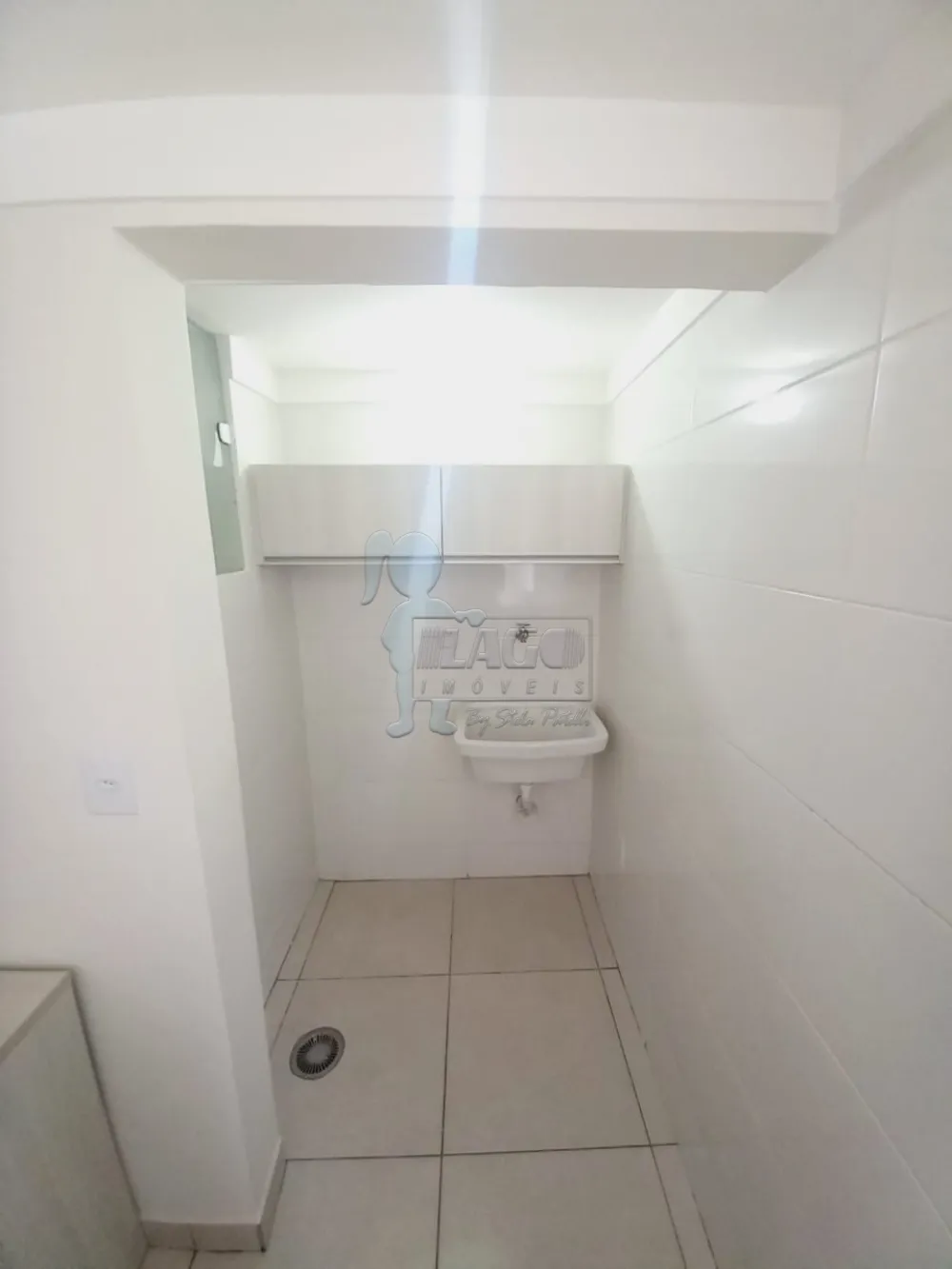 Alugar Apartamento / Padrão em Ribeirão Preto R$ 1.600,00 - Foto 1