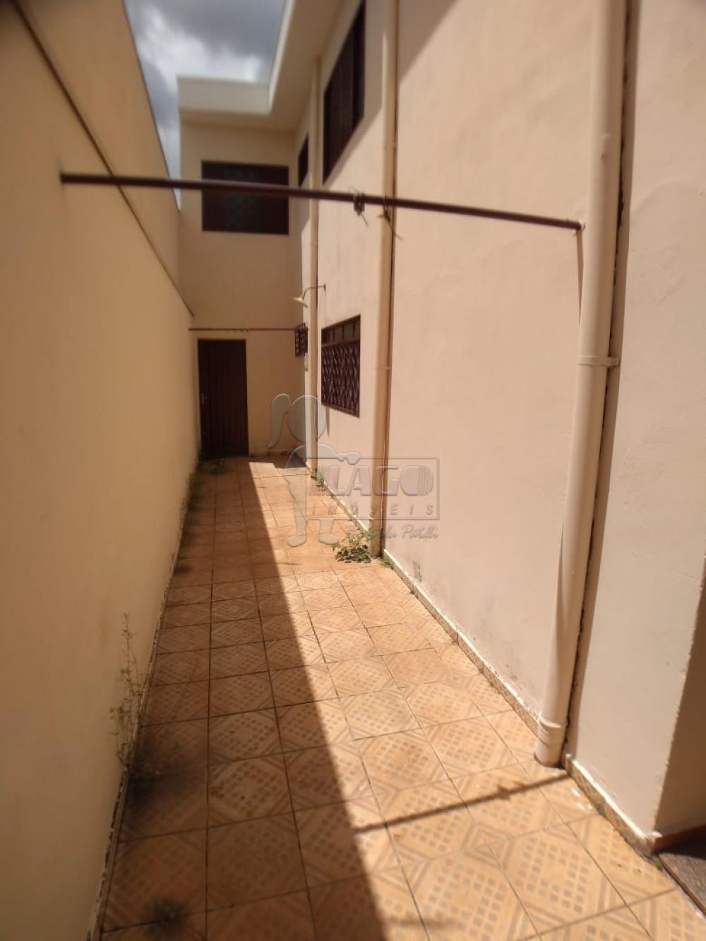 Alugar Casa / Padrão em Ribeirão Preto R$ 1.400,00 - Foto 17