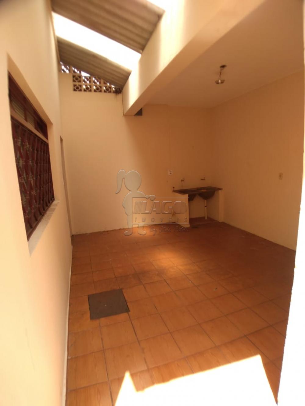 Alugar Casa / Padrão em Ribeirão Preto R$ 1.400,00 - Foto 18