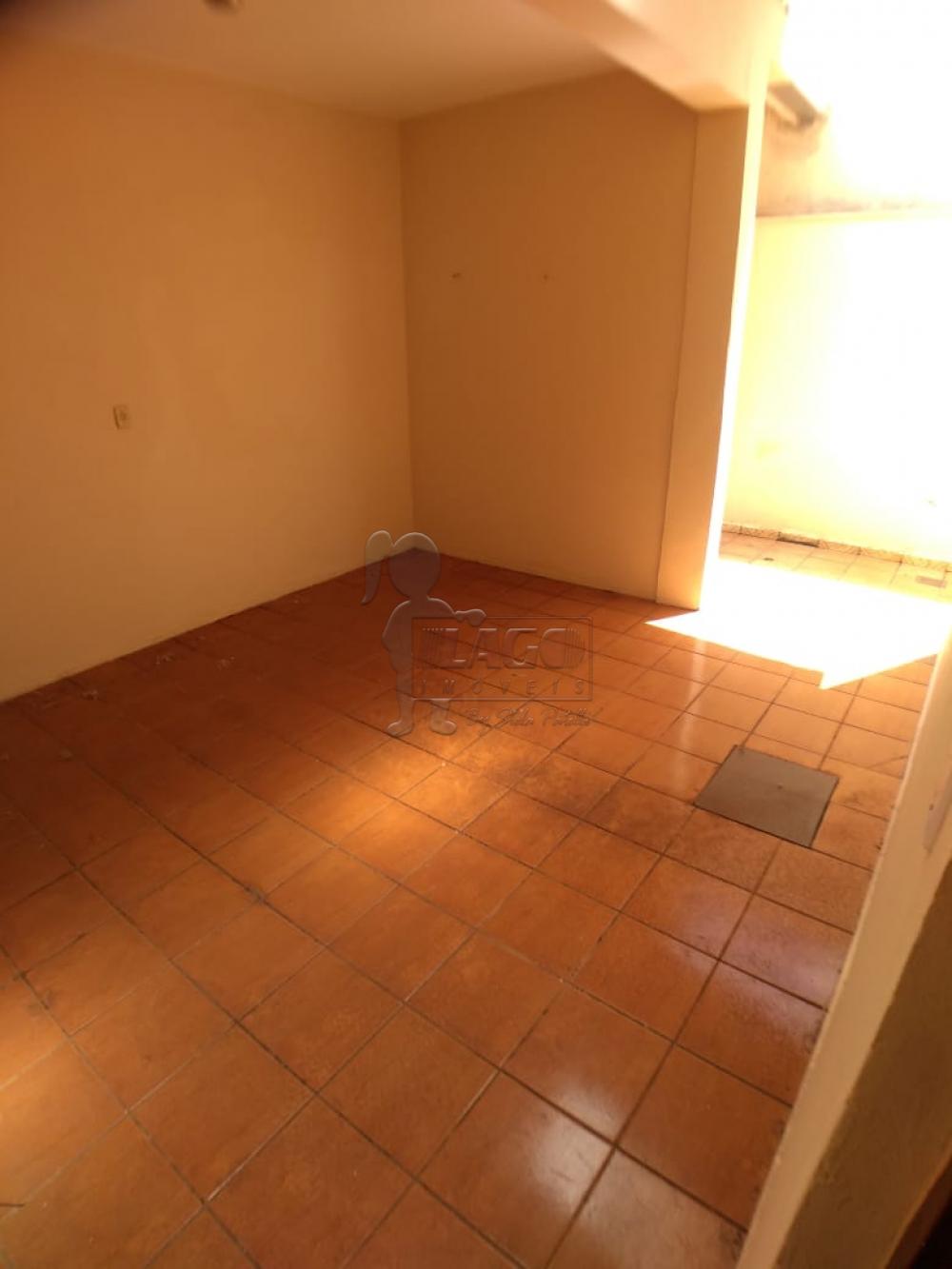 Alugar Casa / Padrão em Ribeirão Preto R$ 1.400,00 - Foto 16