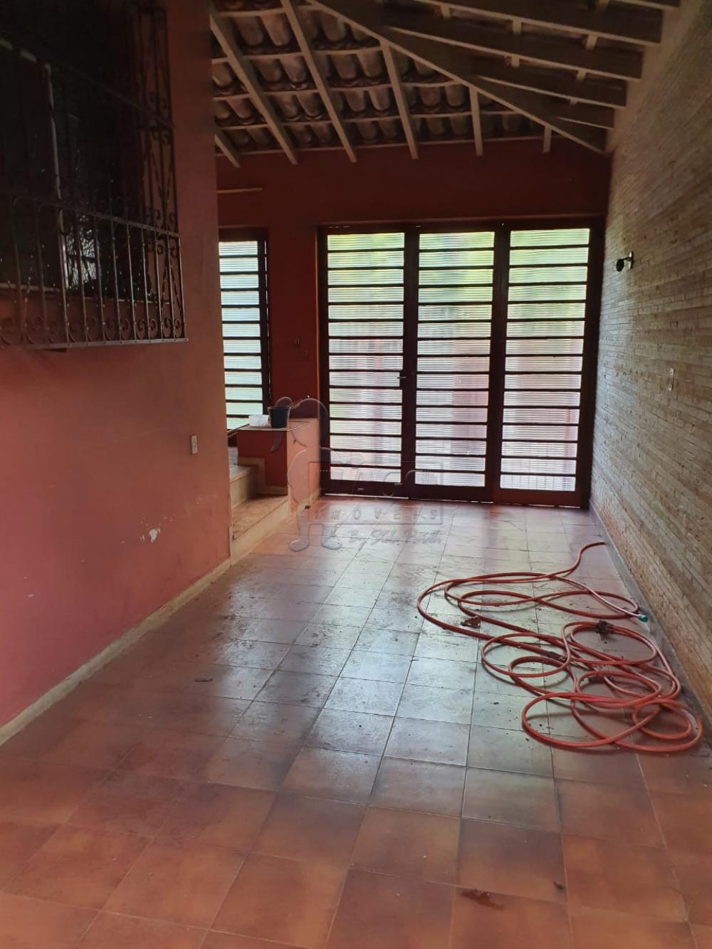 Alugar Casa / Padrão em Ribeirão Preto R$ 3.500,00 - Foto 2