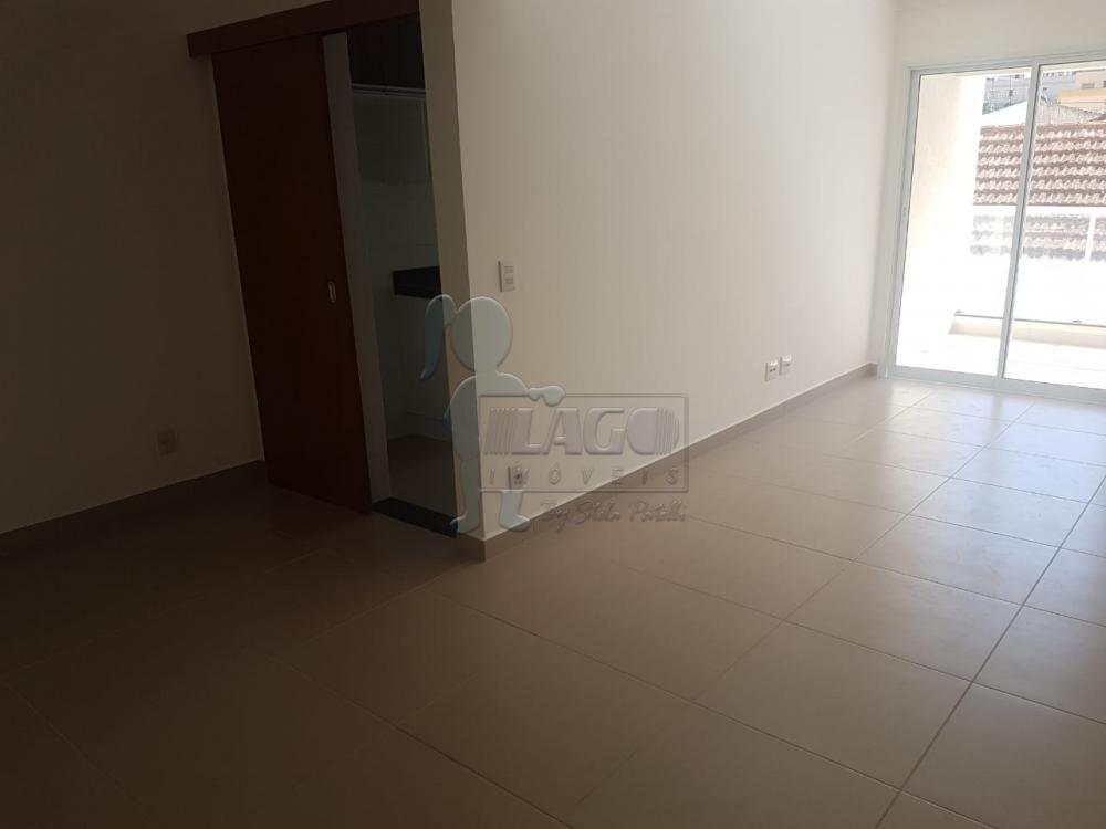 Alugar Apartamento / Padrão em Ribeirão Preto R$ 1.600,00 - Foto 1