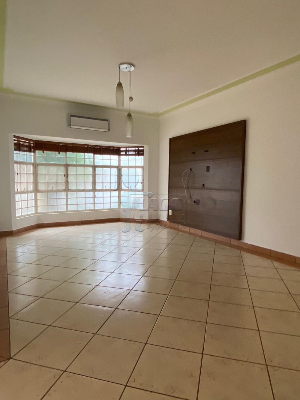 Alugar Casa / Padrão em Ribeirão Preto R$ 3.500,00 - Foto 1