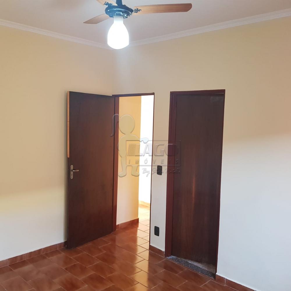 Alugar Casa / Padrão em Ribeirão Preto R$ 1.300,00 - Foto 14