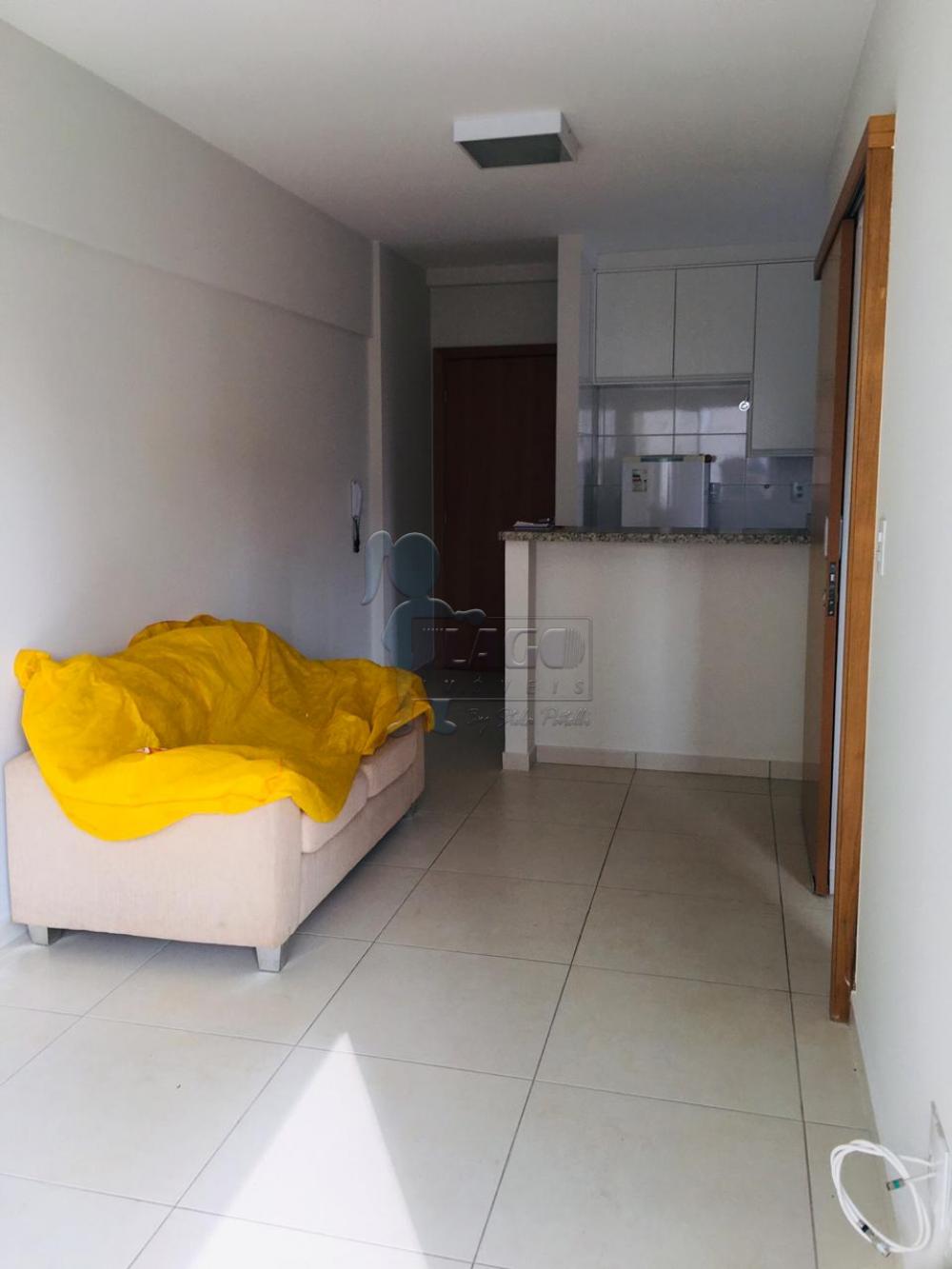 Alugar Apartamento / Padrão em Ribeirão Preto R$ 1.200,00 - Foto 2