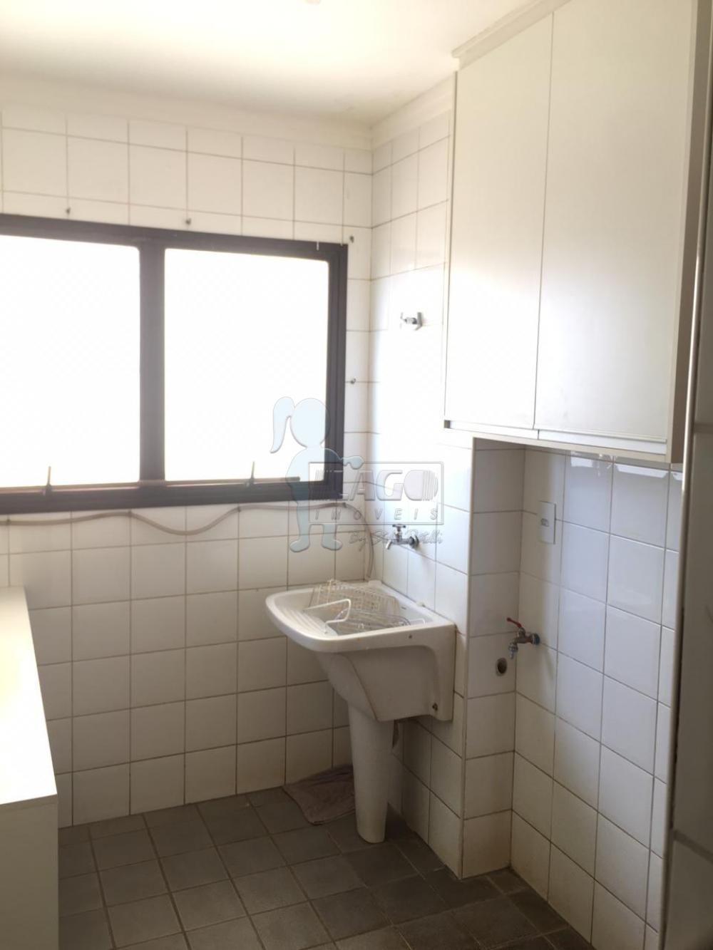 Alugar Apartamentos / Padrão em Ribeirão Preto R$ 1.800,00 - Foto 21